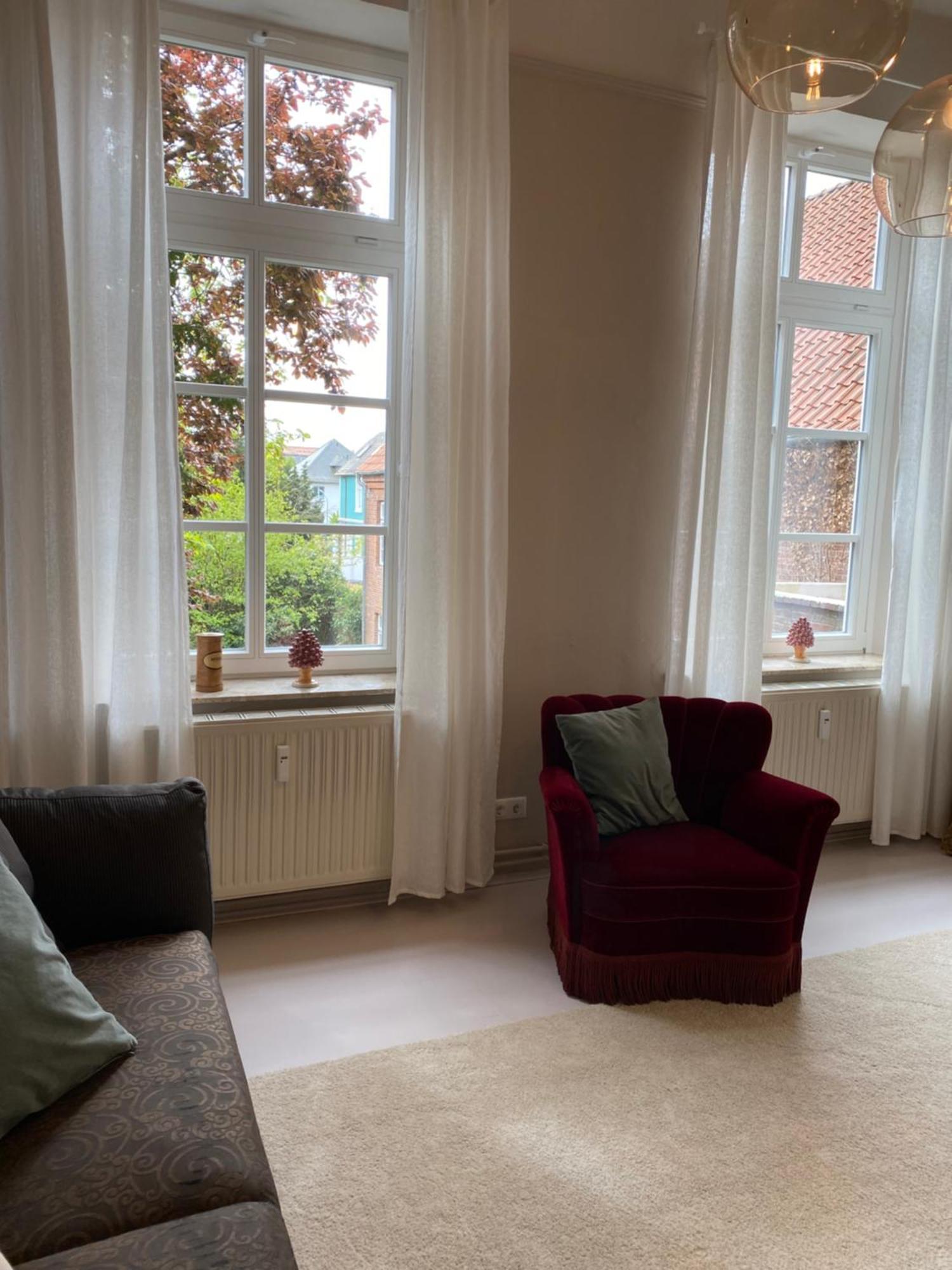 Ferienwohnung Wohlfuehlen In Historischem Haus Brake  Exterior foto